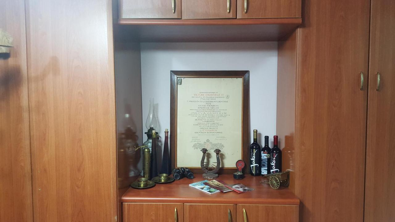 The Blacksmith'S Guesthouse Shkodër エクステリア 写真